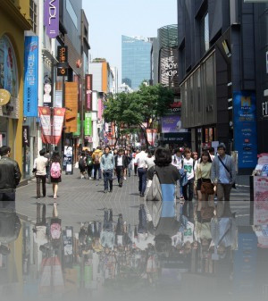 Пешеходно-торгово-молодёжная в районе Myeongdong